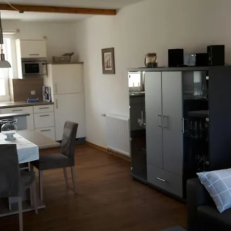 4 **** Hébergement de vacances